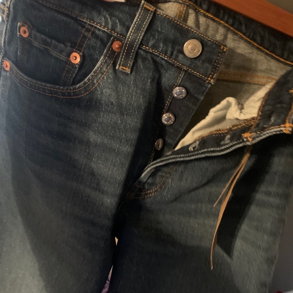 Brand new Levi 501 jeans - Picture 2 of 4